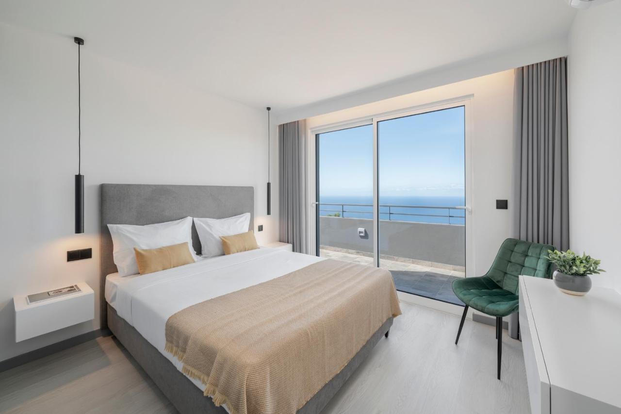 Intelsol Calheta Apartments By An Island Apart Экстерьер фото